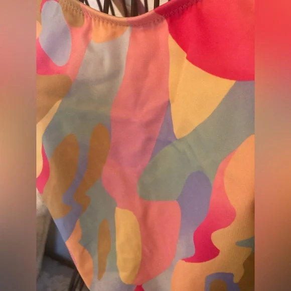 COPY - Women’s Swim set - Picture 3 of 5